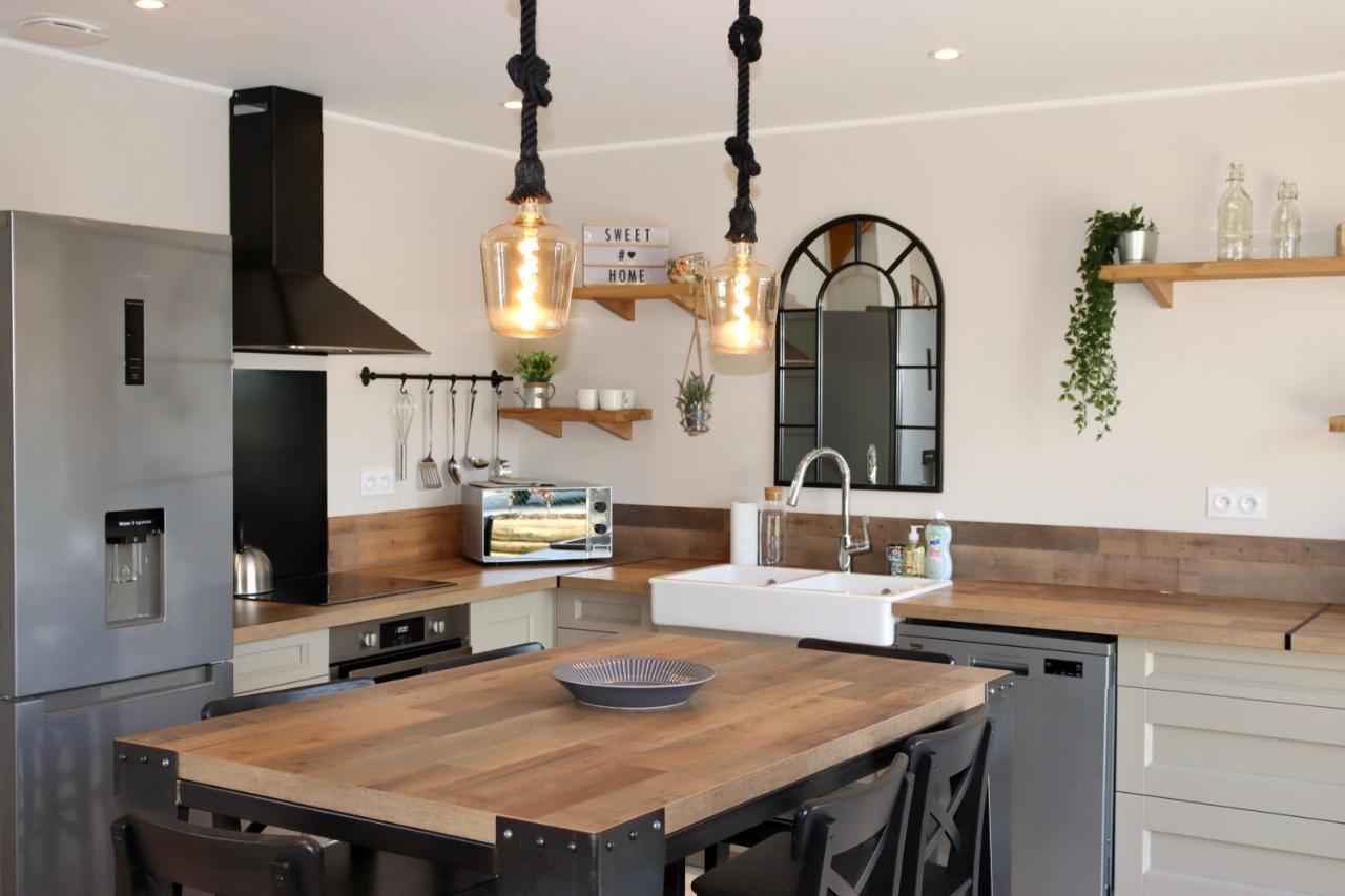 Les Maisons De Charlotte Glanville 外观 照片