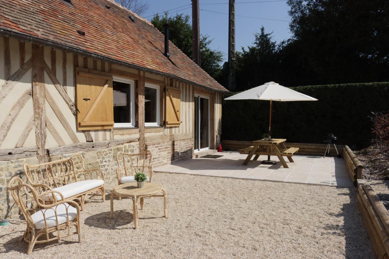 Les Maisons De Charlotte Glanville 外观 照片